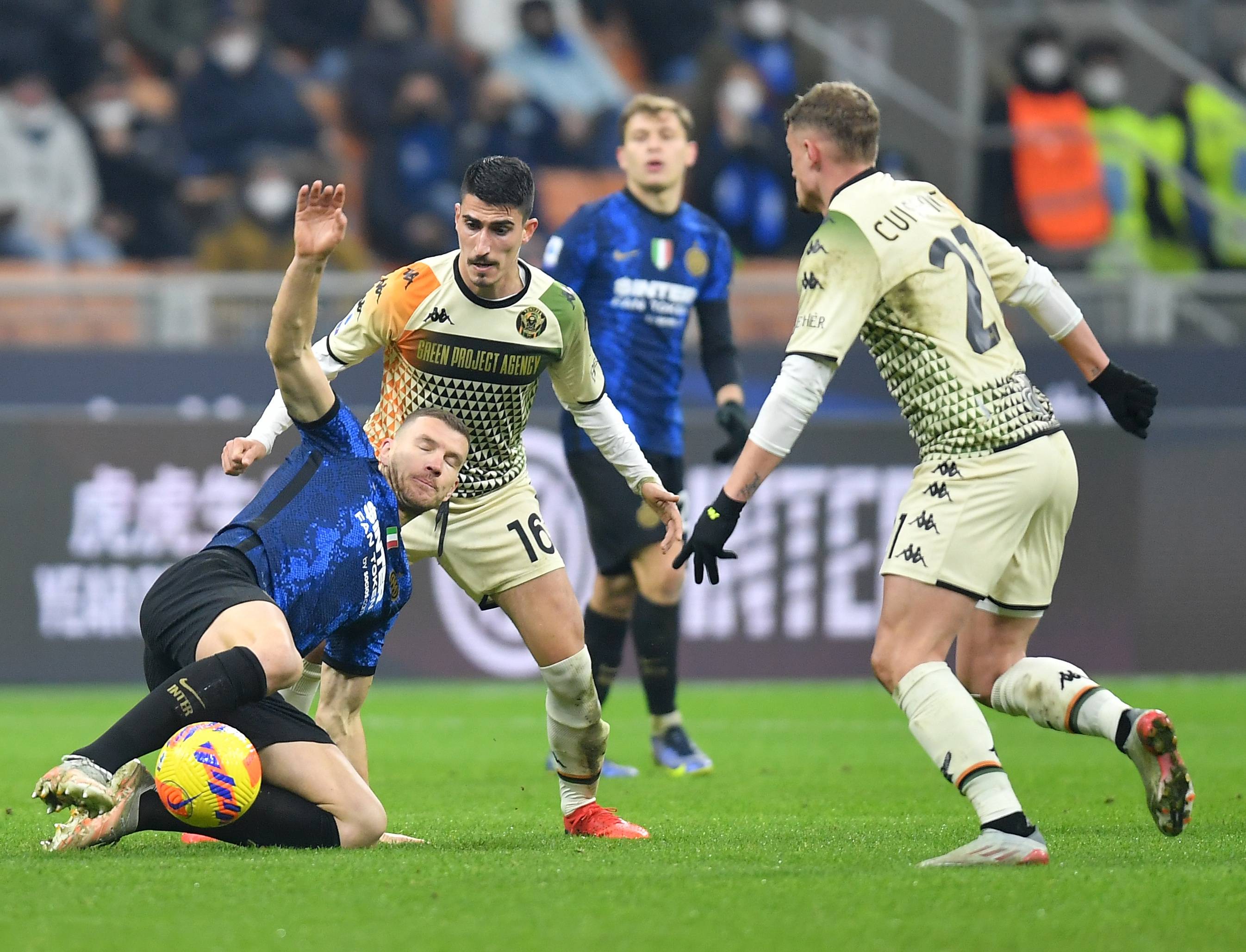 亚博入口 -包含NBA总决赛赛程吃紧，拉齐奥国际比赛日调整名单，底气十足，赛季目标并未改变的词条